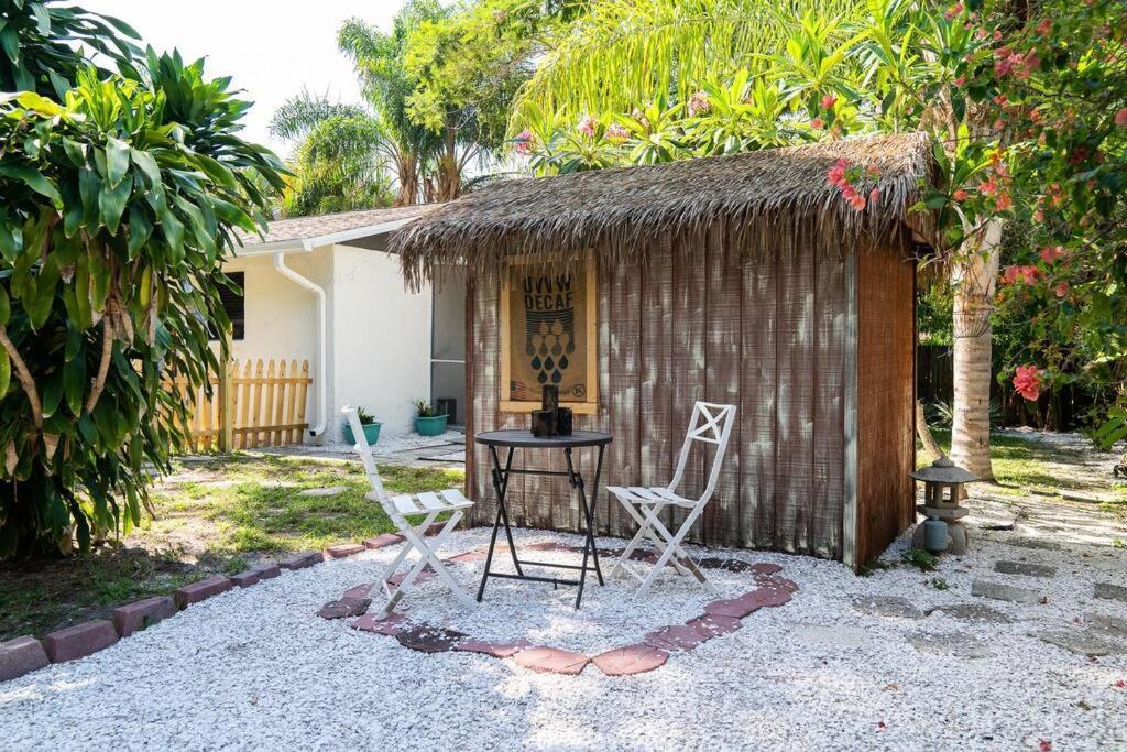 Welcome To The Bray Escape 4 Miles To Siesta Key Sarasota Exterior foto